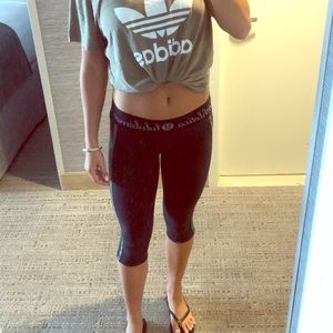 Lululemon cropped workout leggings